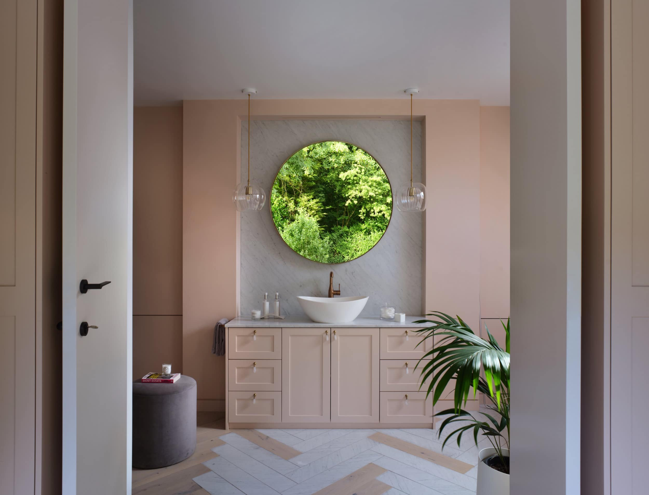 Robert Hirschfield Architects - Three Peaks - Bathroom 02 - Photographer Philip Vile